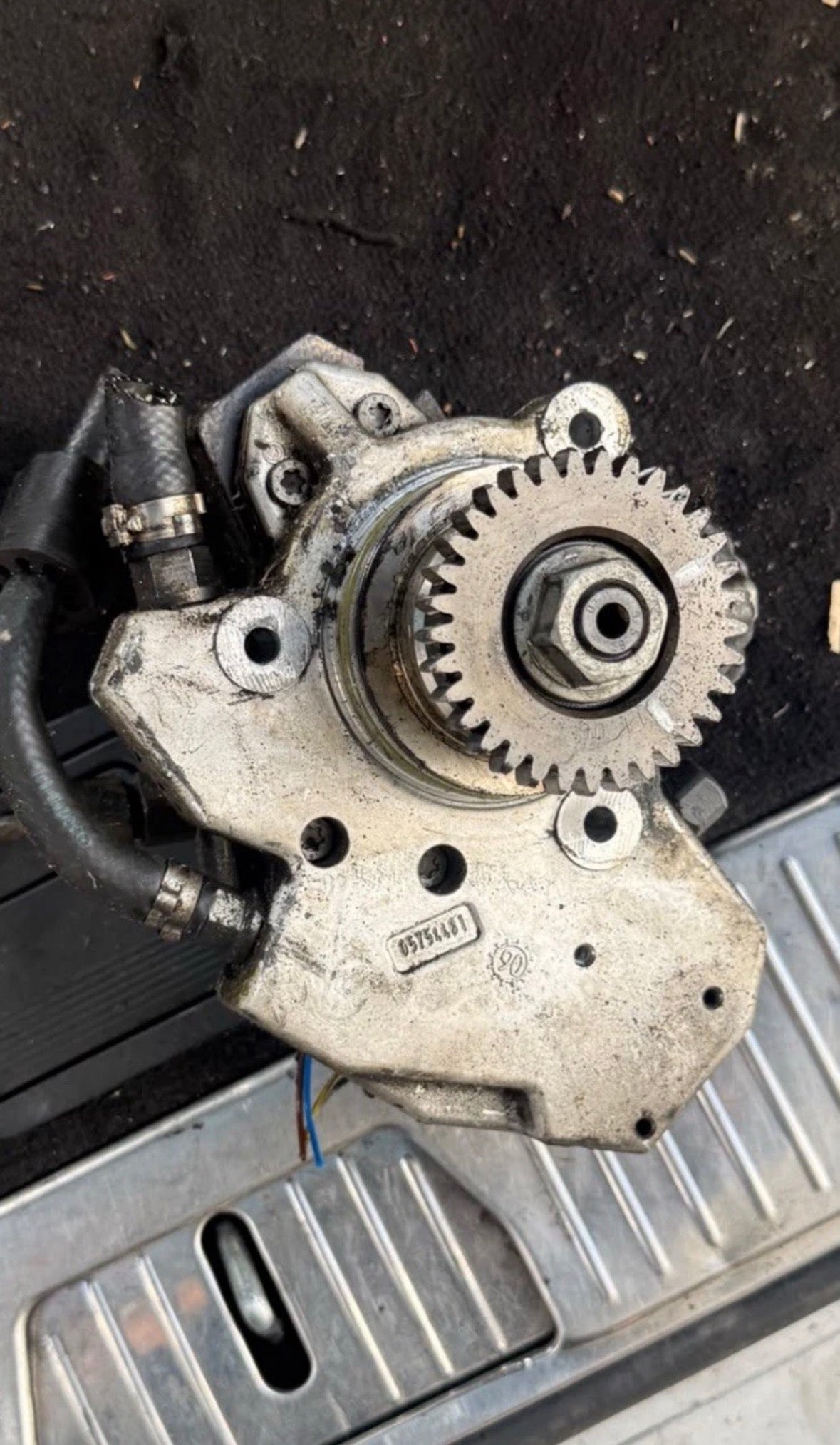 Mercedes Benz W211 W219 W251 W164 W204 W212 3.0 CDI Hochdruckpumpe Om642 Bosch