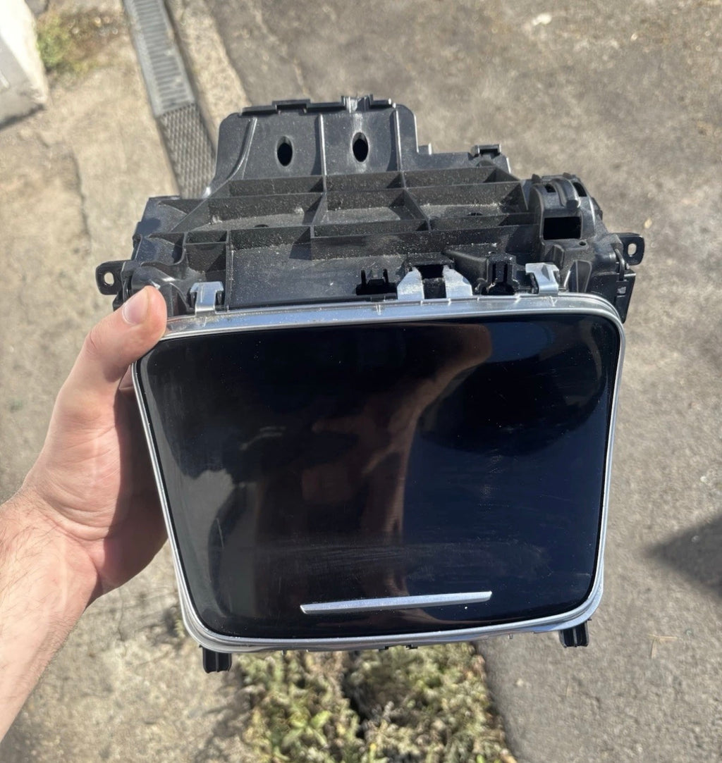 Mercedes E 200d S213 T Ablagefach Mittelkonsole vorne Ablage Fach A2136802607