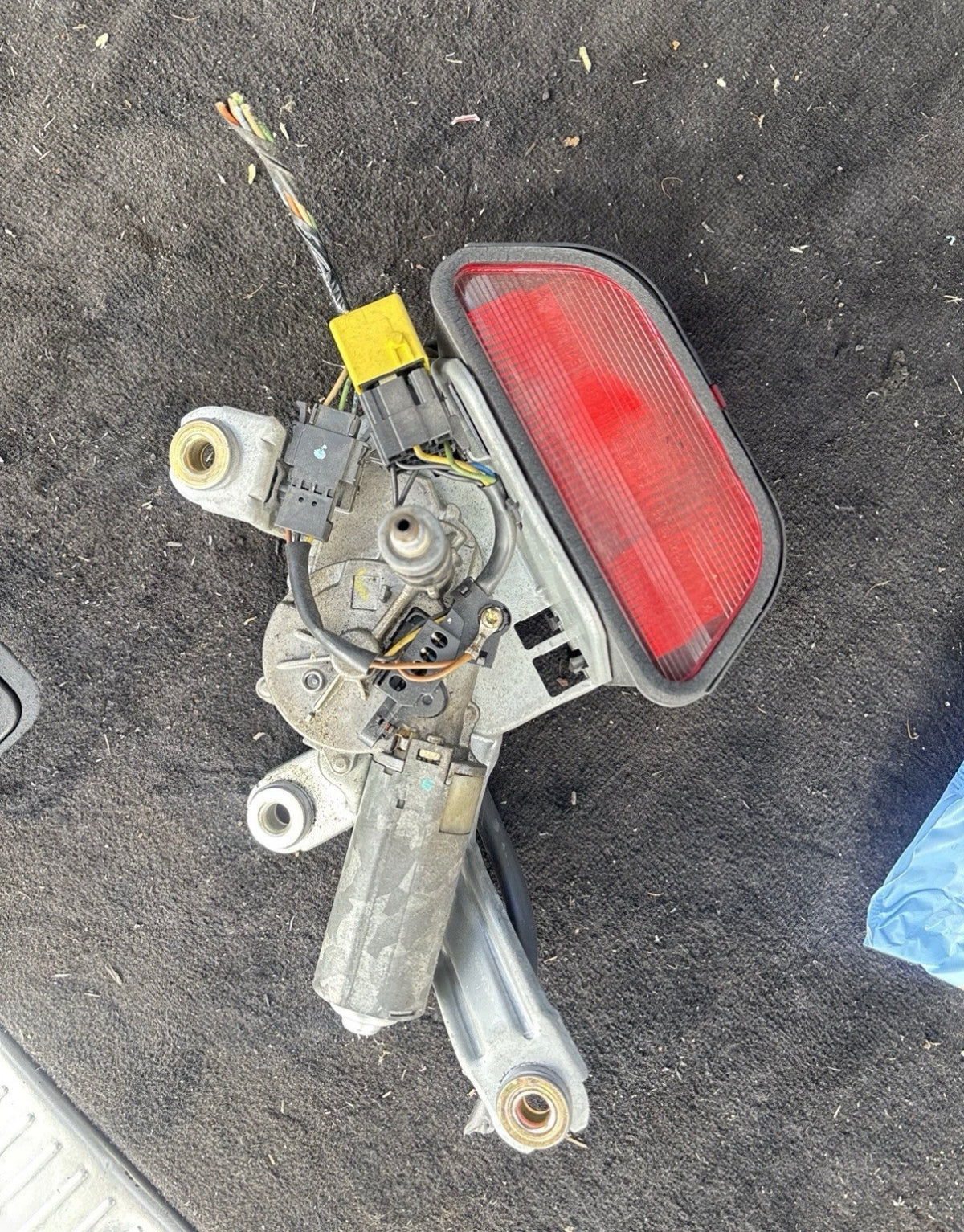 ML30* Mercedes ML W163 Wischermotor Heckscheibe Heckklappe hinten A1638203142